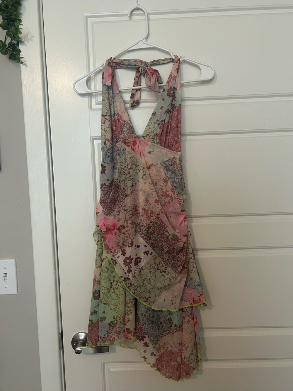 SHEIN Backless Halter Neck Asymmetrical Hemline Floral Patchwork Mini Dress - L